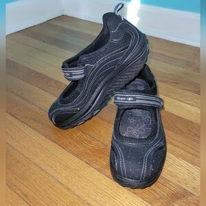 Skechers Black Shape Ups Mary Jane sz. 8.5